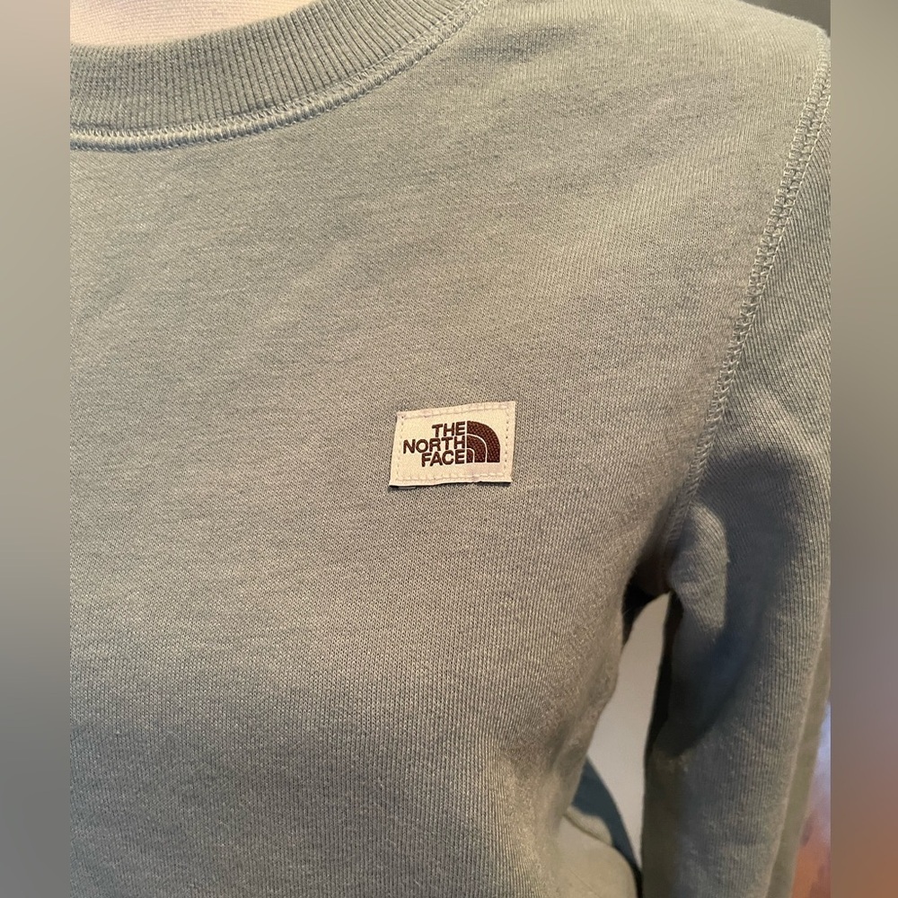 The North Face Crew Neck Sweatshirt Women’s Small Petite, Light Blue Green - Picture 3 of 8